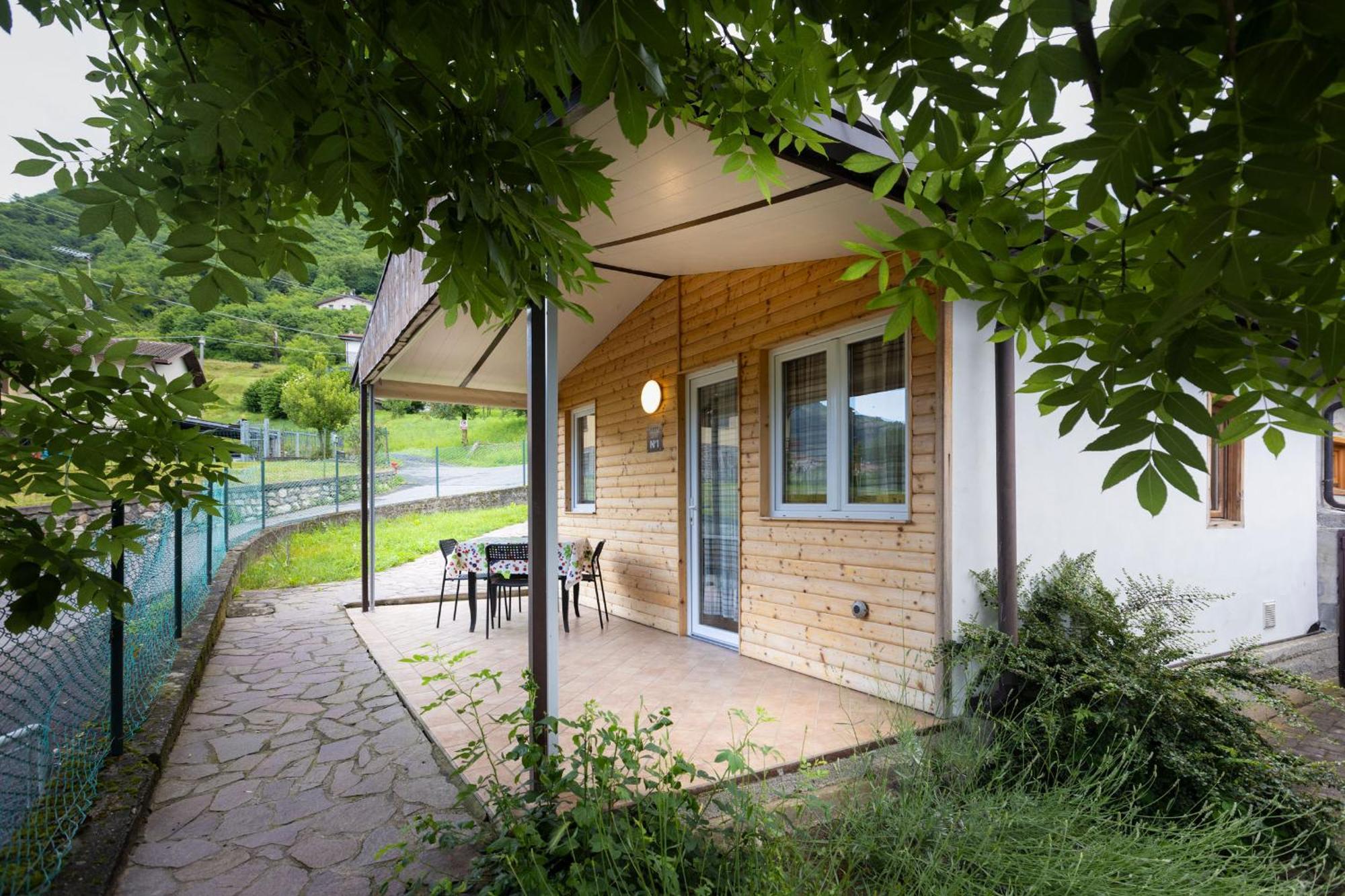 Camping Camplani Zone エクステリア 写真